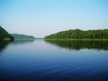 長白山、鏡泊湖、哈爾濱、呼倫貝爾草原、額爾