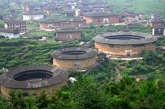 <font color='#000099'>武夷山、福州、泉州、廈門鼓浪嶼、土樓單飛7日</font>