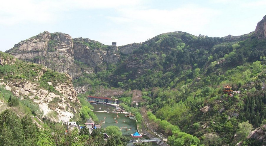 青龍峽登山、BBQ 燒烤、篝火晚會2日游