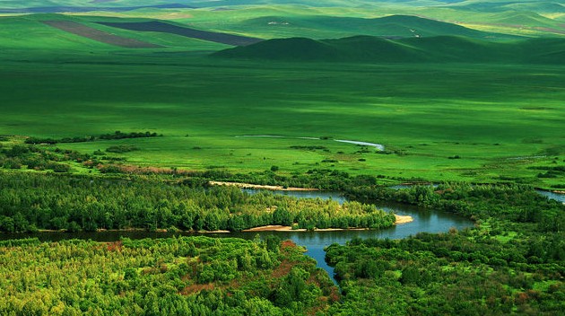 品2升：呼倫貝爾草原、阿爾山公園、滿洲里、呼