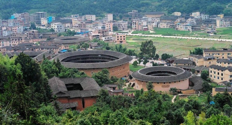 廈門鼓浪嶼、永定土樓雙飛4日