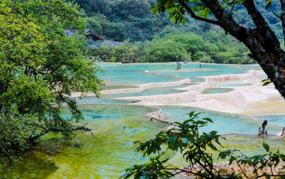 成都、九寨溝、黃龍、青城山、都江堰雙臥8天