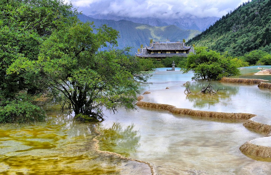 成都、九寨溝、黃龍、青城山、都江堰雙飛7天