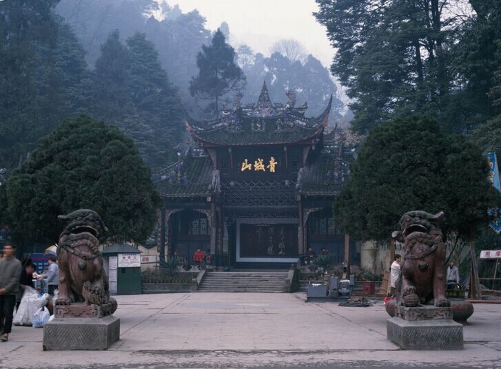 成都、樂山、峨眉山、都江堰、青城山雙飛5日